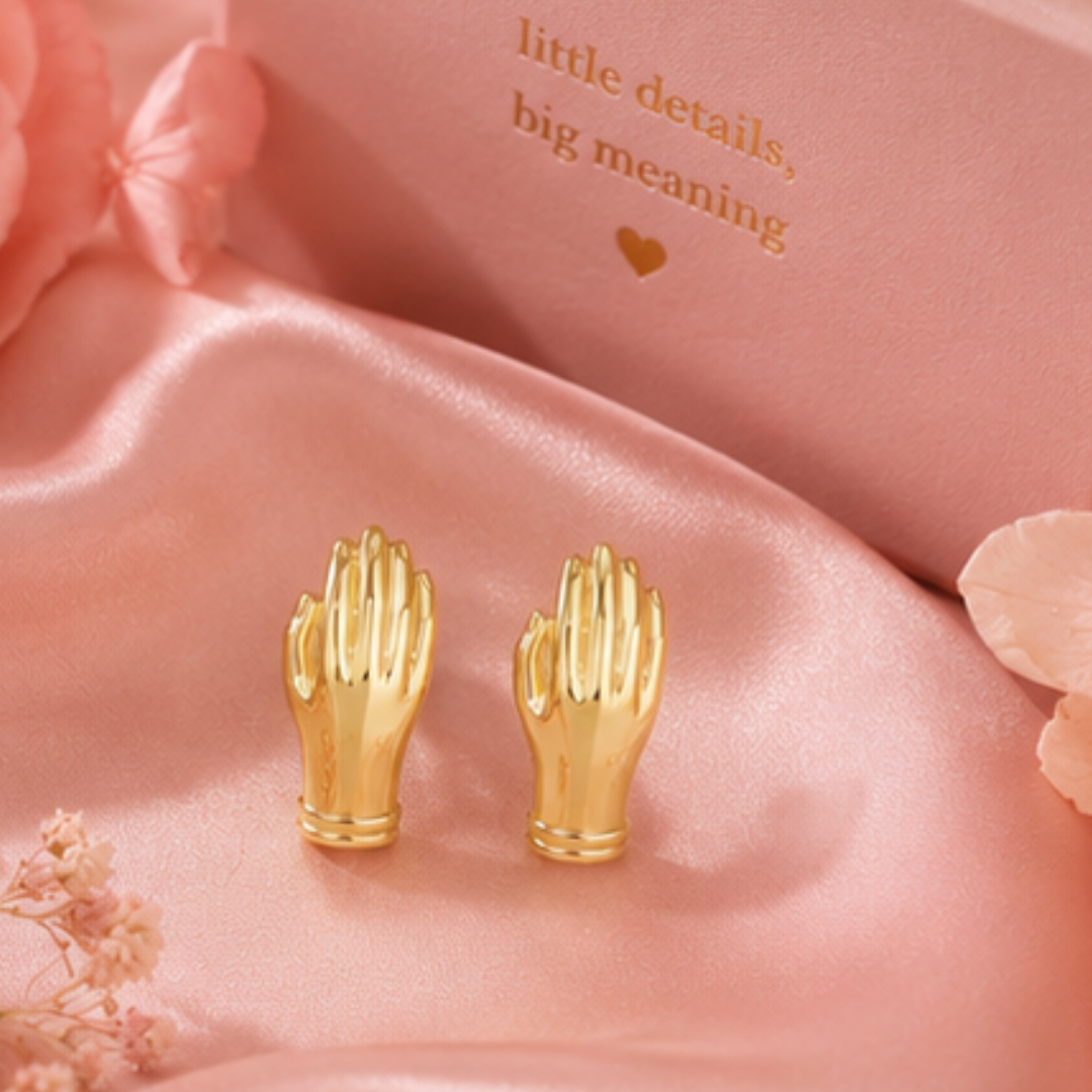 18Kt Gold Platted Hand Studs Earring