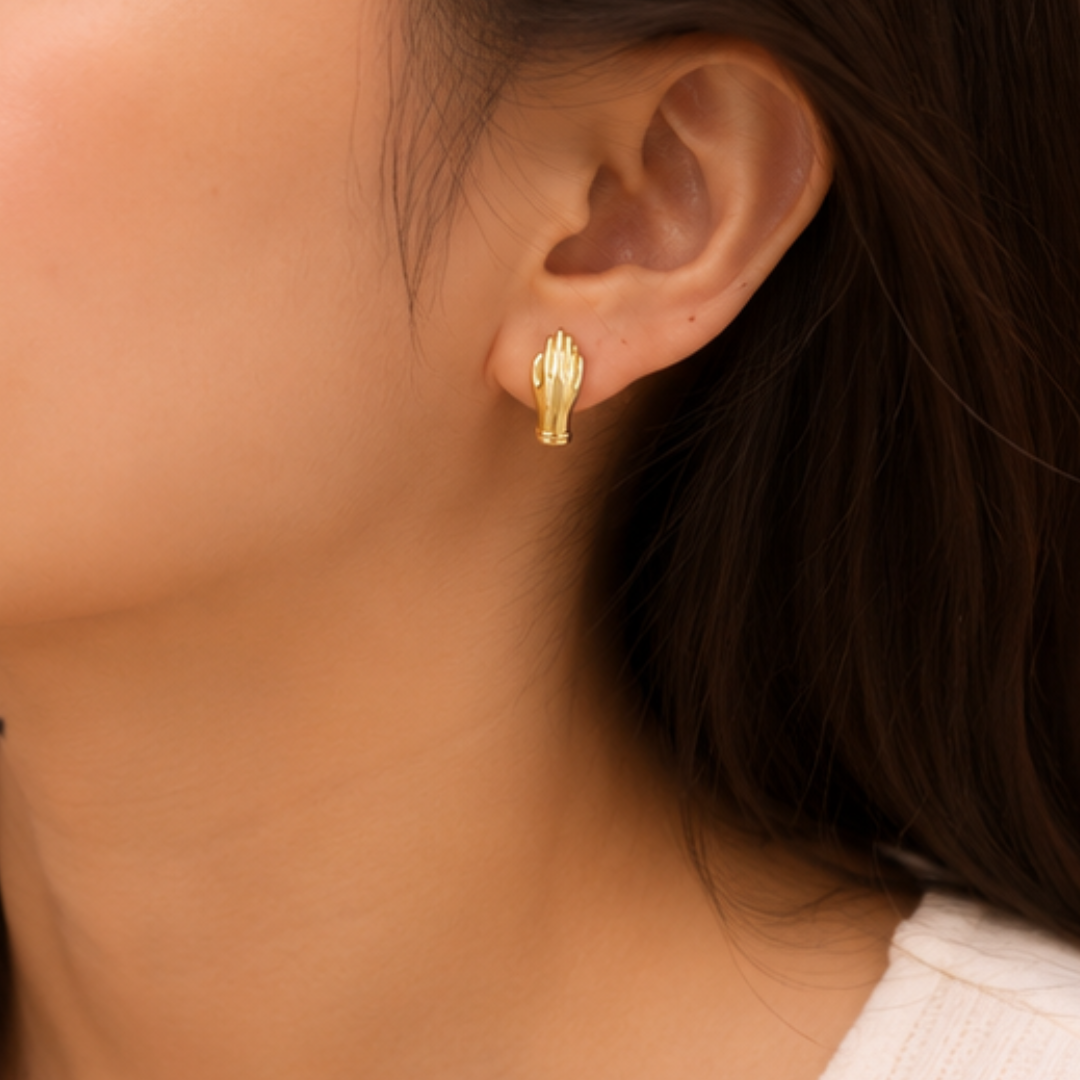 18Kt Gold Platted Hand Studs Earring