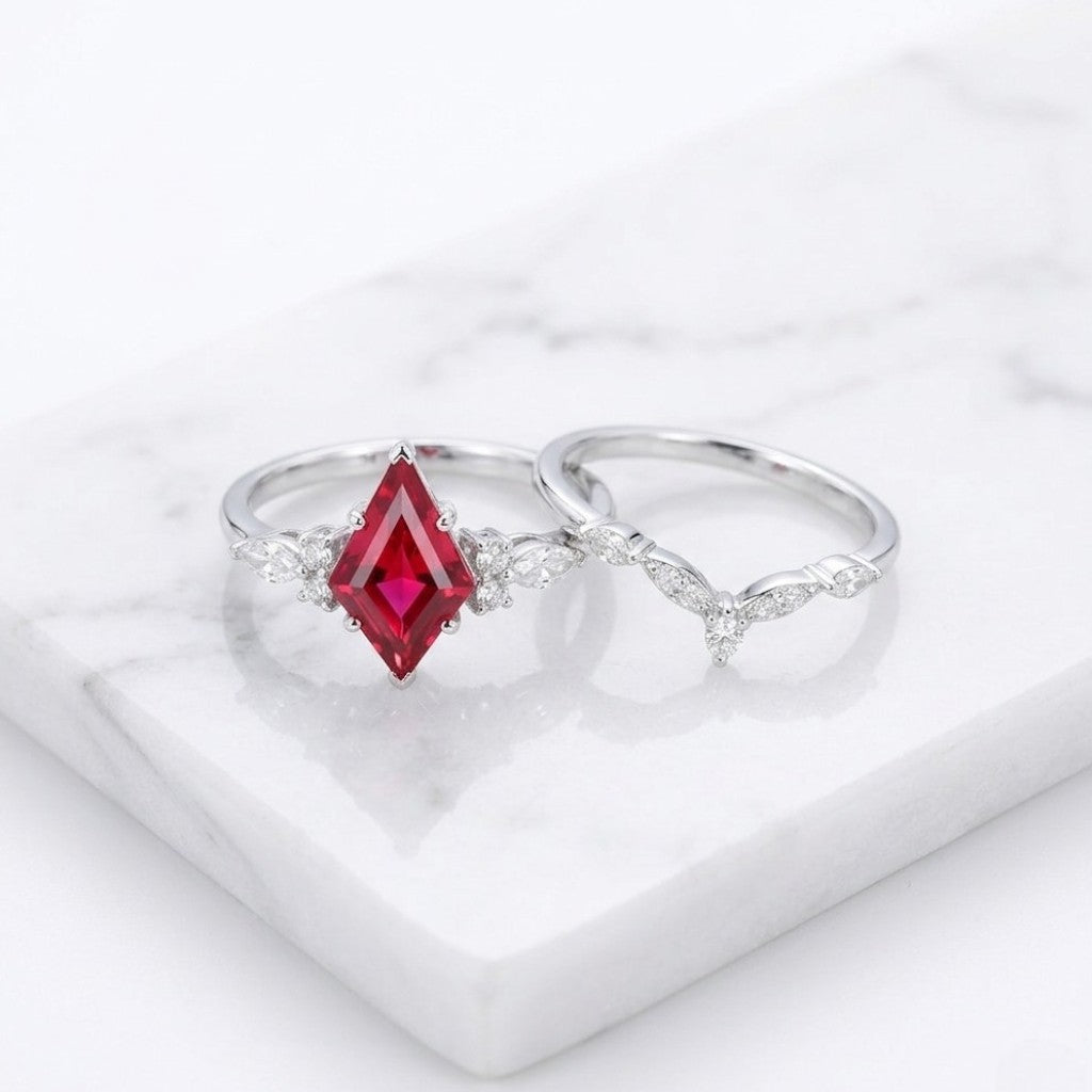 Kite Ruby Promise Set